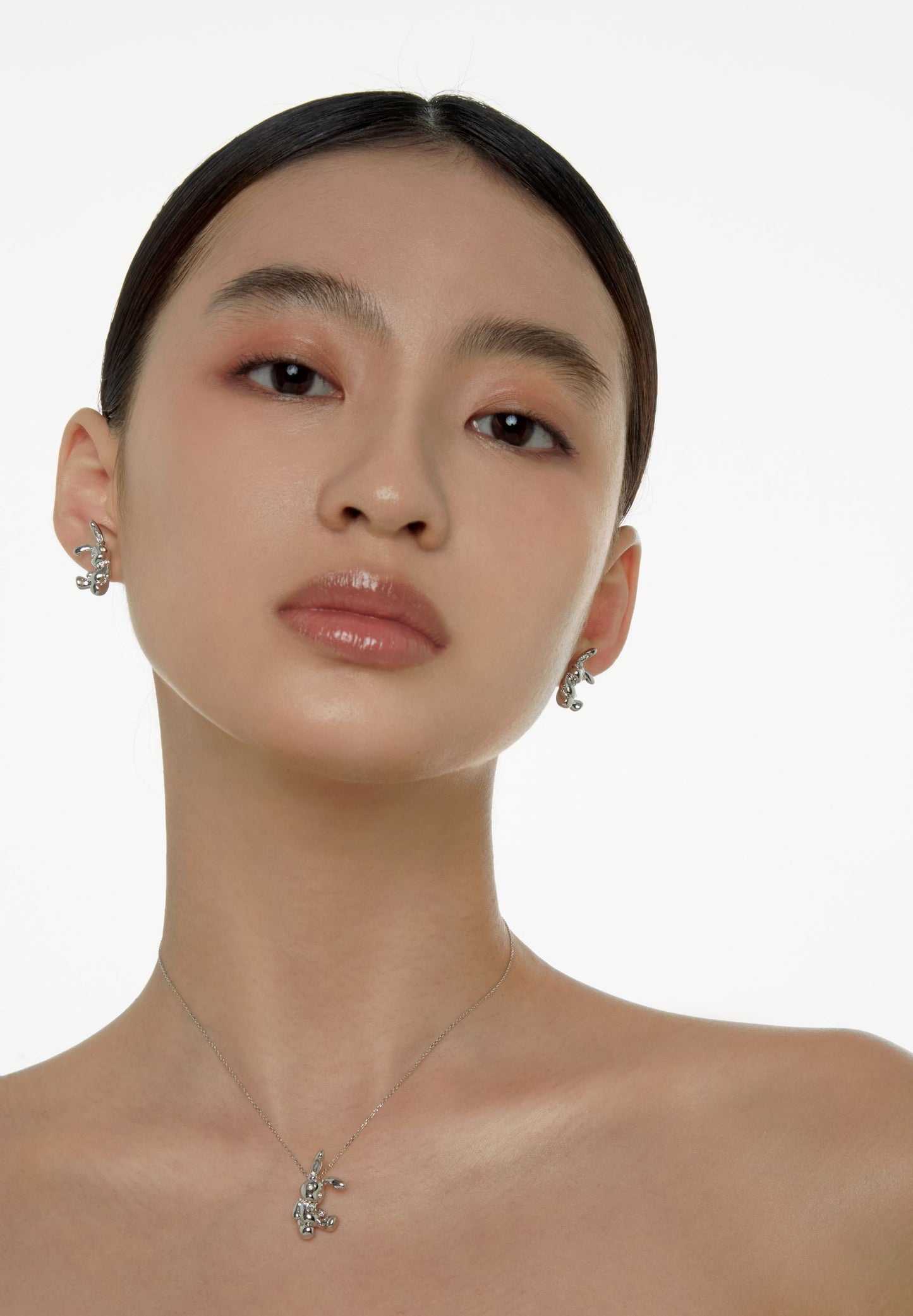 BOONEE_Rabbit Fairy Tale Series- Silver Chain Rabbit Necklace