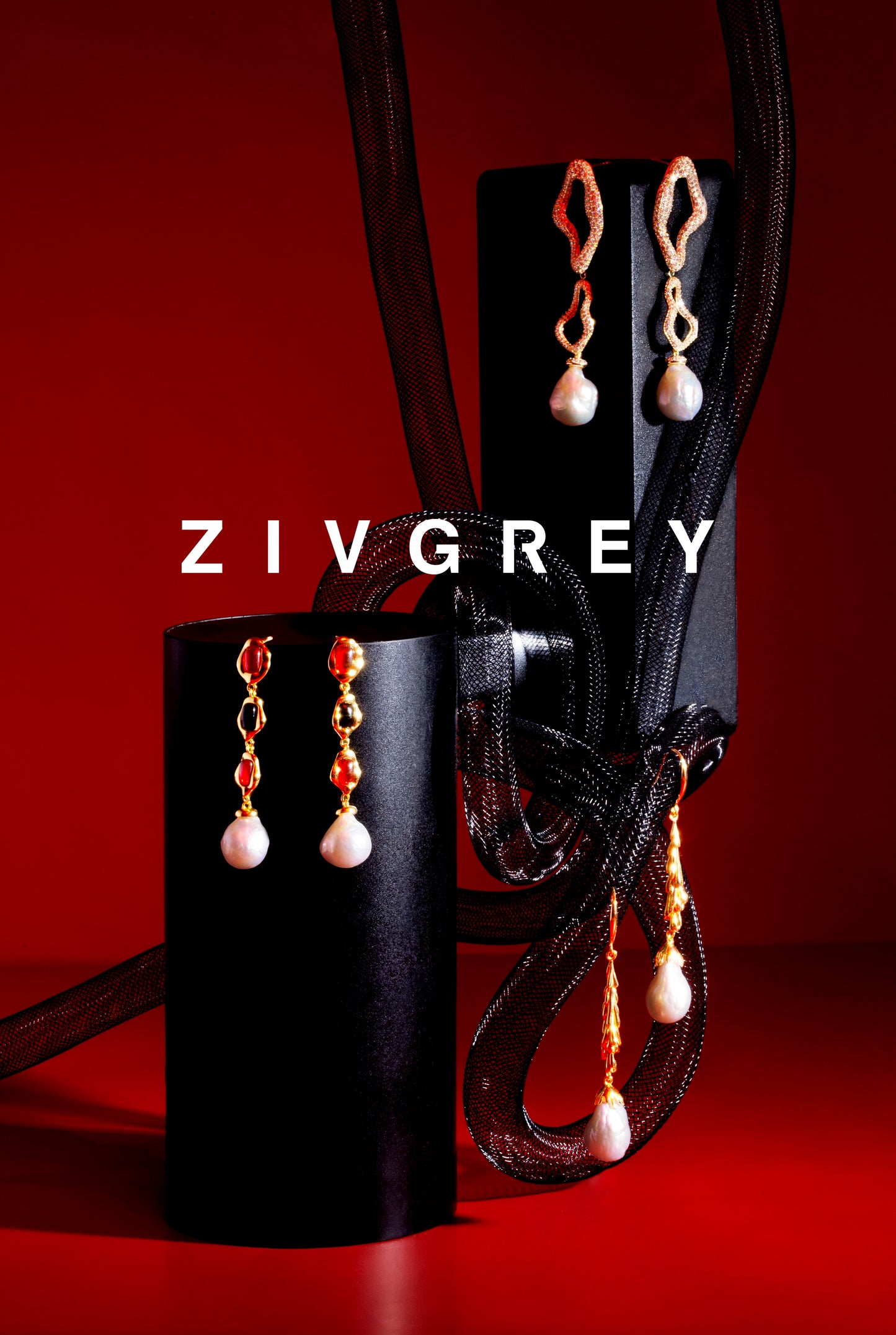 ZIVGREY_ Red & black agate and pearl earrings
