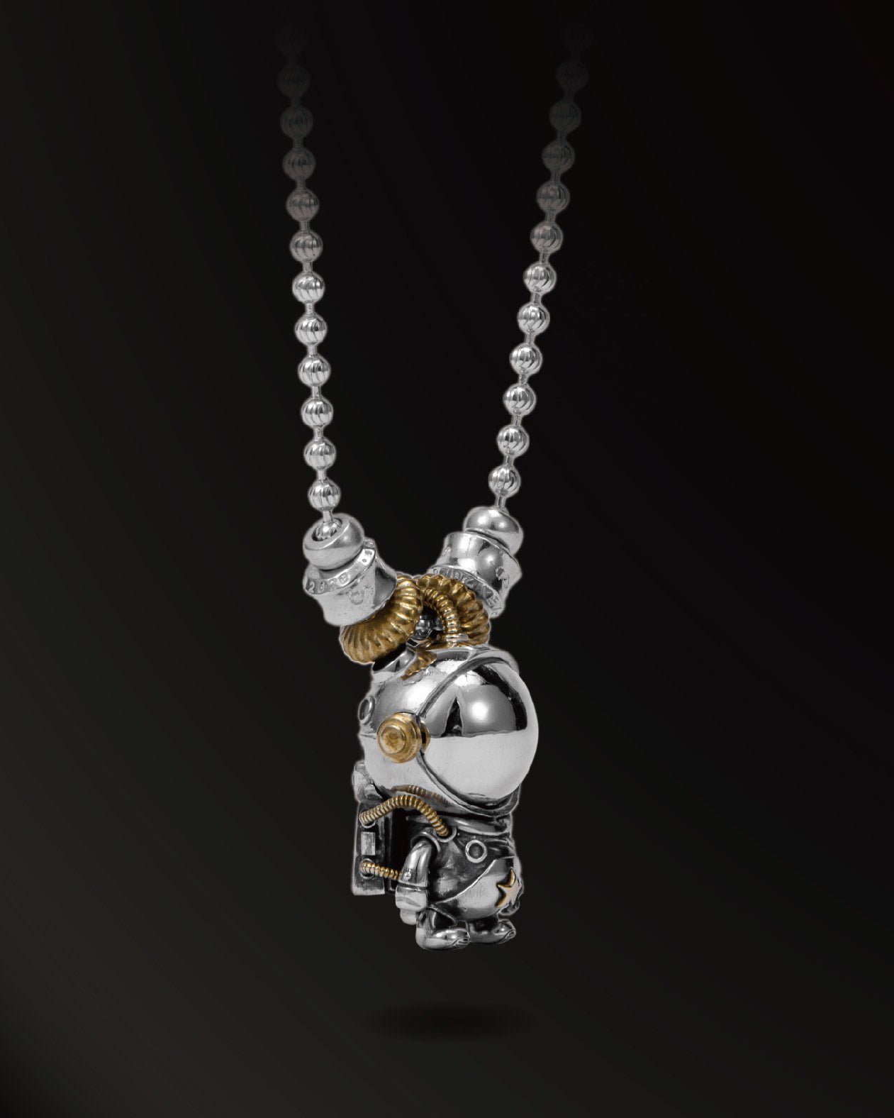 WUYIN_ Planet Astronaut1.0 Amulet