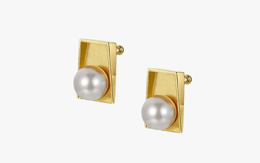 Triple Tipsy_ BIll Please_ Roulette Pearl Earrings