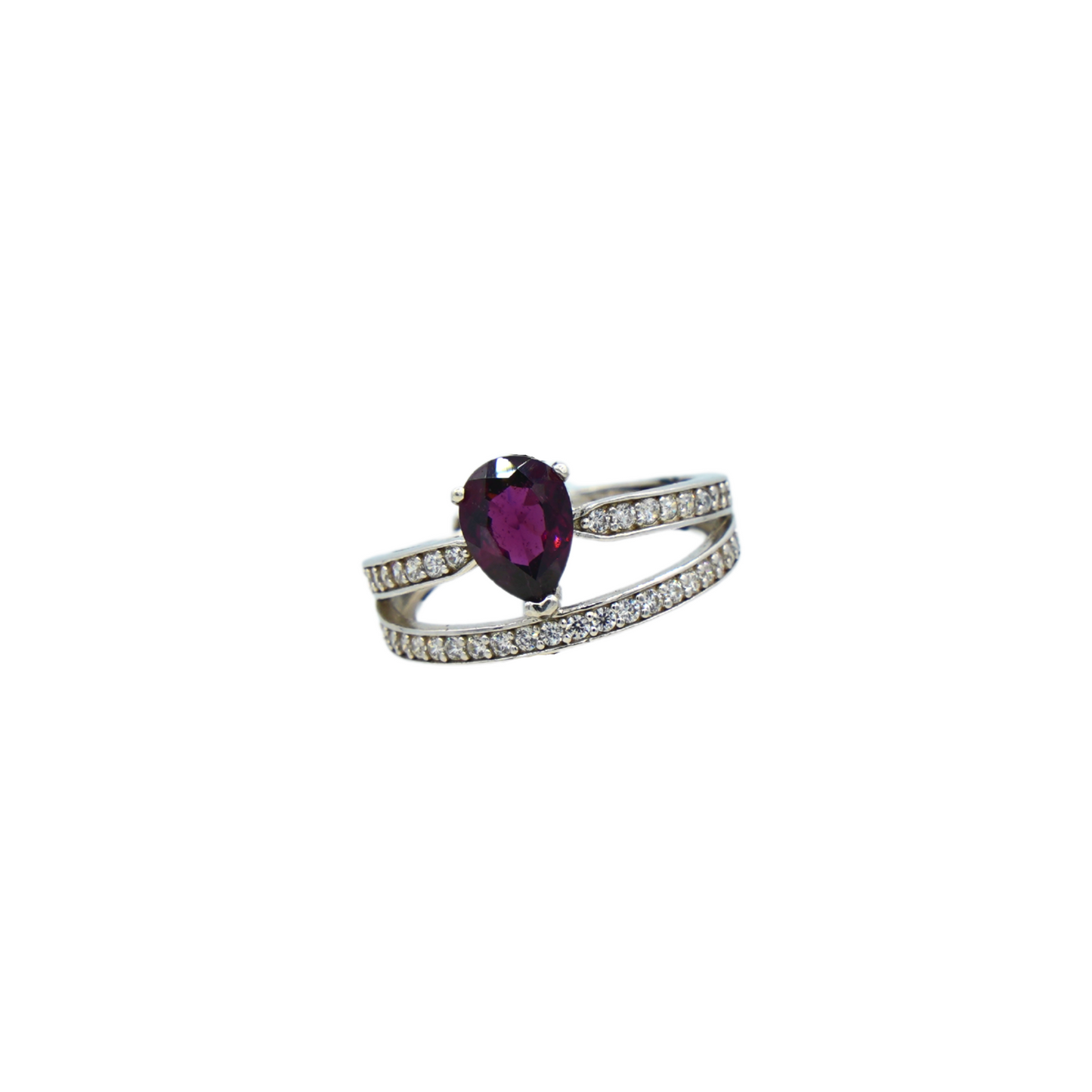 Shiny shiny _ Garnet Pear Cut Little Princess Ring