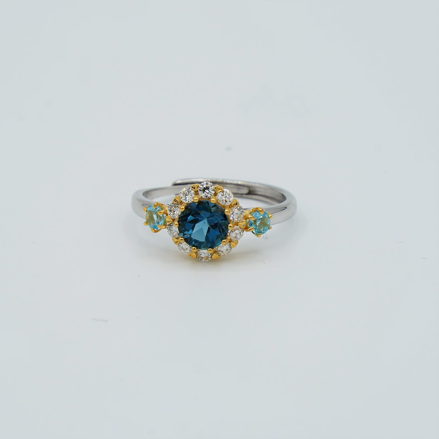 Shiny shiny _ Lagoon Round Cut Topaz Zircon Ring