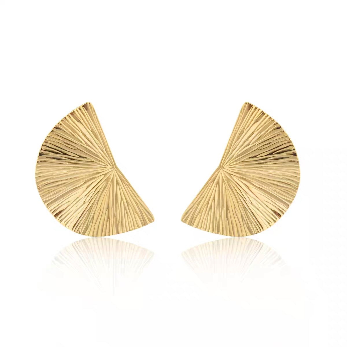 ZIVGREY_Large fan-shaped gold earrings