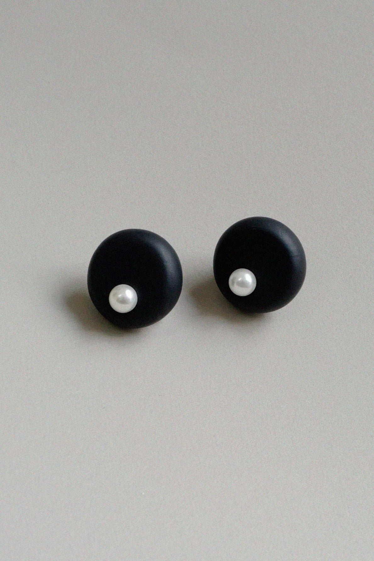 METOO_ Round cake bead stud earrings